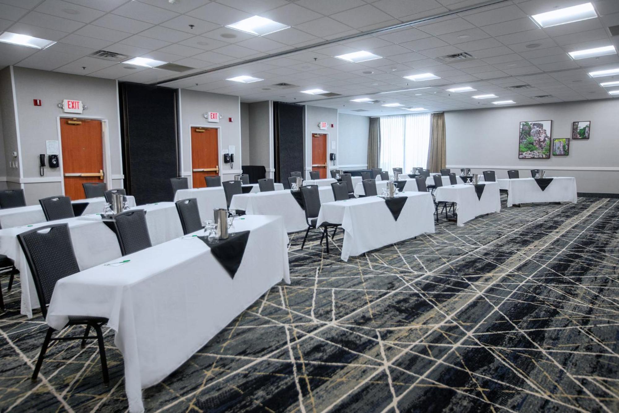 Holiday Inn Sioux Falls-City Center By Ihg Esterno foto