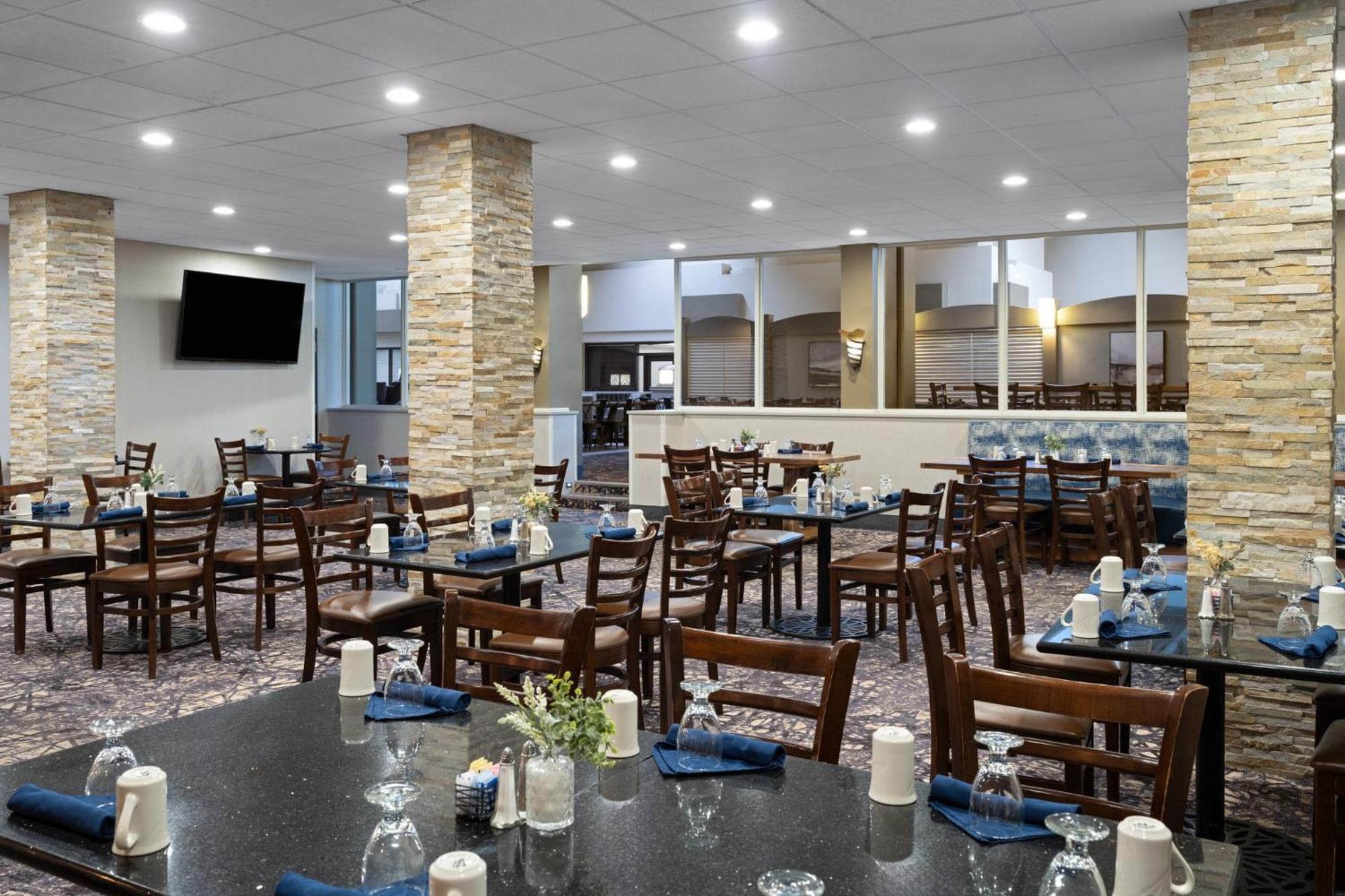 Holiday Inn Sioux Falls-City Center By Ihg Esterno foto