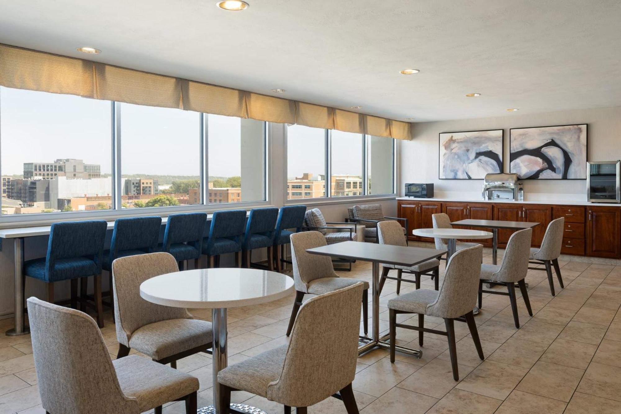 Holiday Inn Sioux Falls-City Center By Ihg Esterno foto