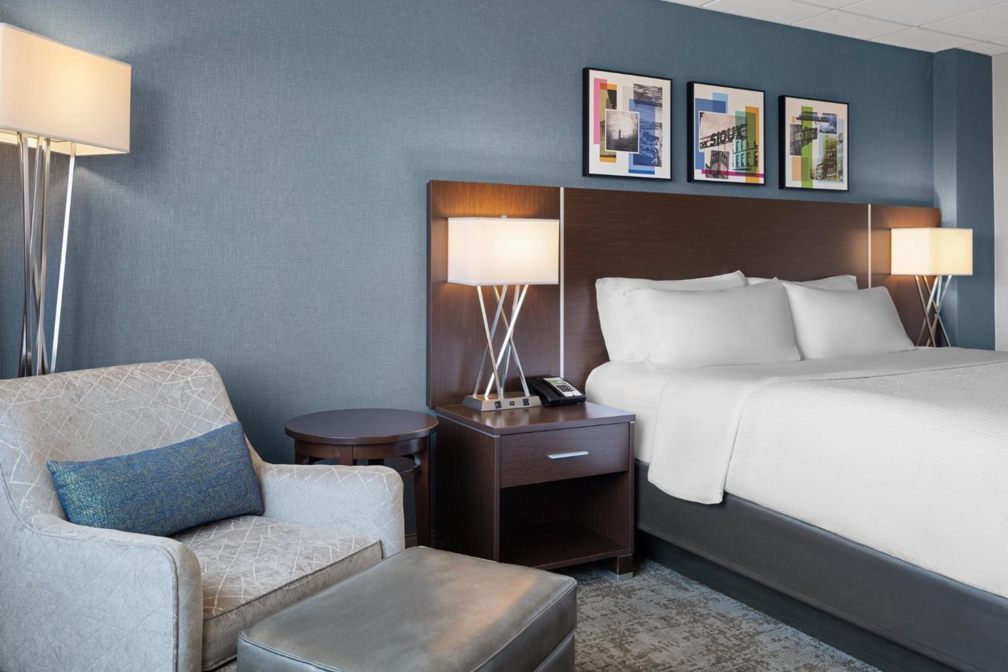 Holiday Inn Sioux Falls-City Center By Ihg Esterno foto