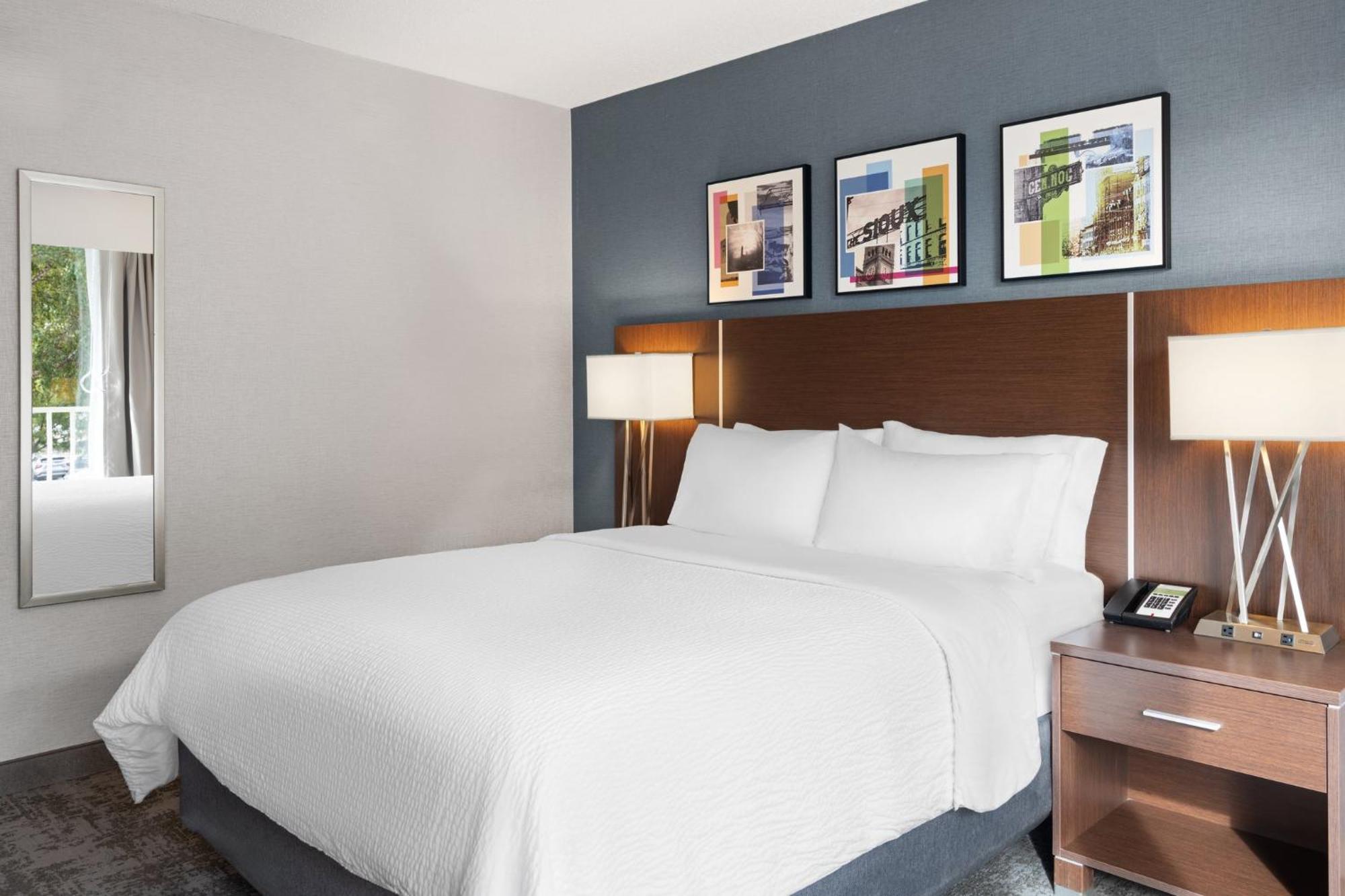 Holiday Inn Sioux Falls-City Center By Ihg Esterno foto